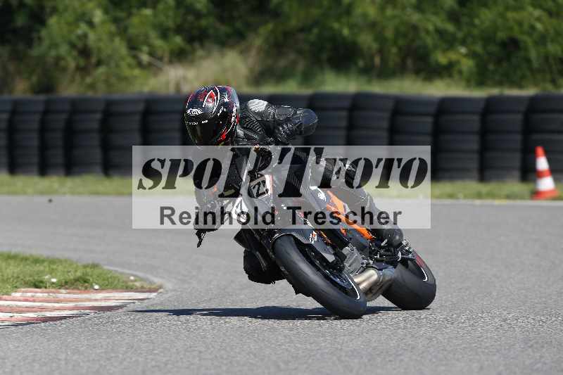 /43 08.08.2025 Discover the Bike ADR/Race 3 rot/72